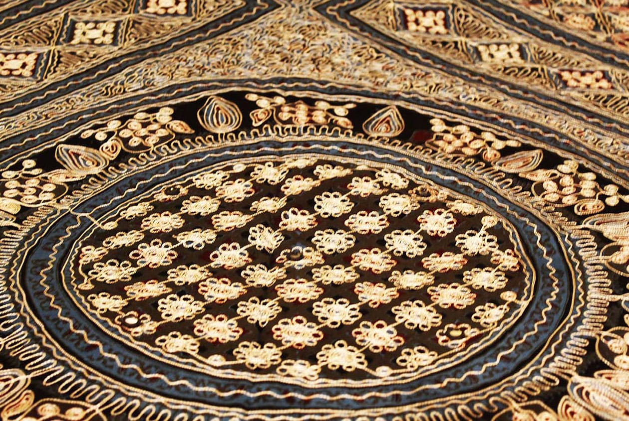 Mosaic Floor Bedding Beauty